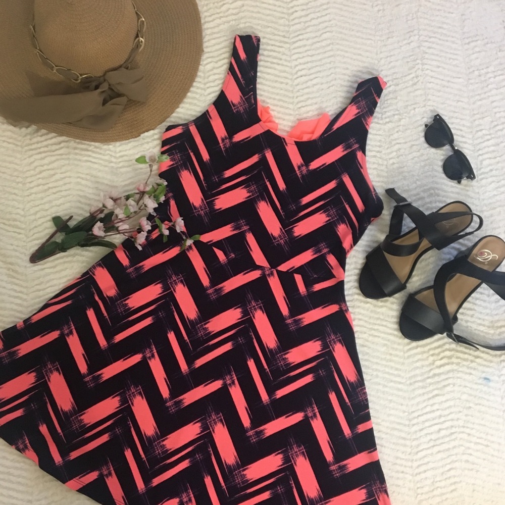 Pink and navy patterns dress